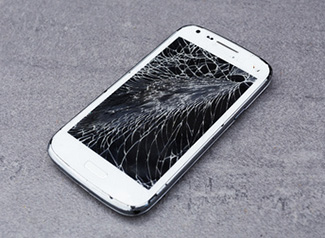 Display beim Smartphone defekt - zahlt die Handyversicherung?